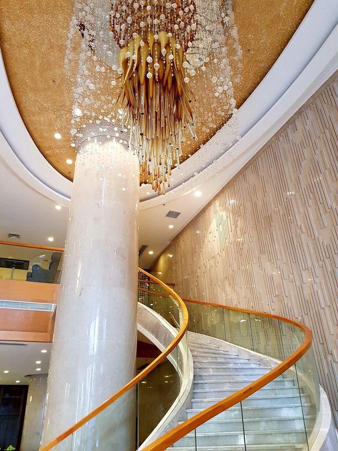 Swiss-Belhotel Blulane Manila Bagian luar foto