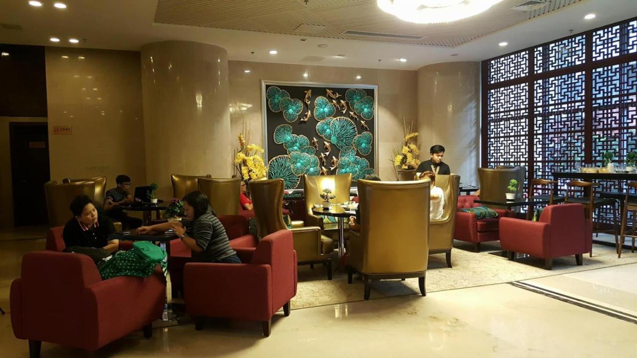 Swiss-Belhotel Blulane Manila Bagian luar foto