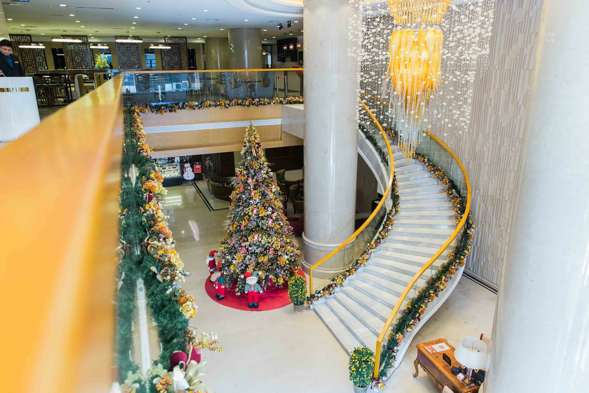 Swiss-Belhotel Blulane Manila Bagian luar foto